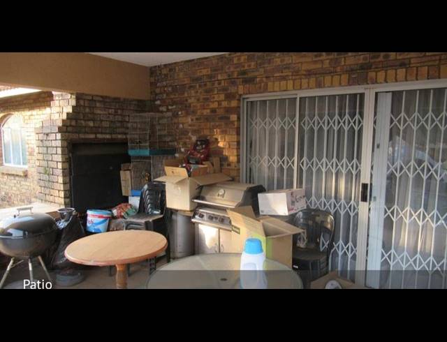 4 BEDROOM HOUSE FOR SALE IN BASSONIA